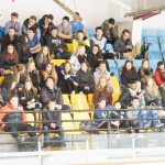 partie de hockey personnel vs étudiants, activité de Noël, école secondaire La Frontalière