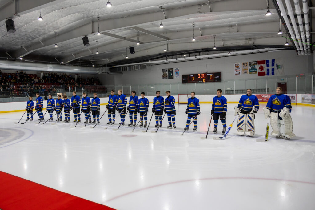 Hockey - Parti d'ouverture - SuMMuM VS Vicas