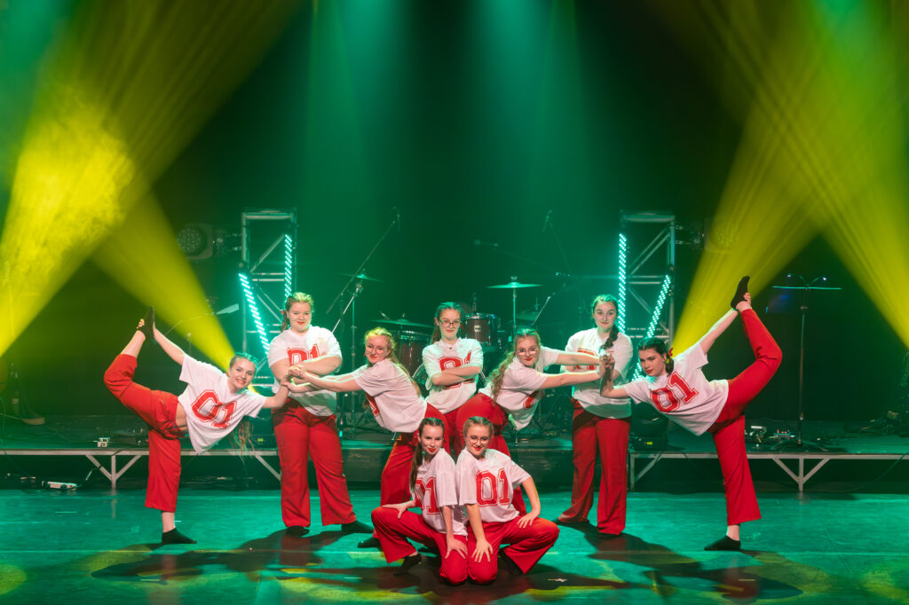 La Soirée Artistique – Le Cirque des Étoiles
